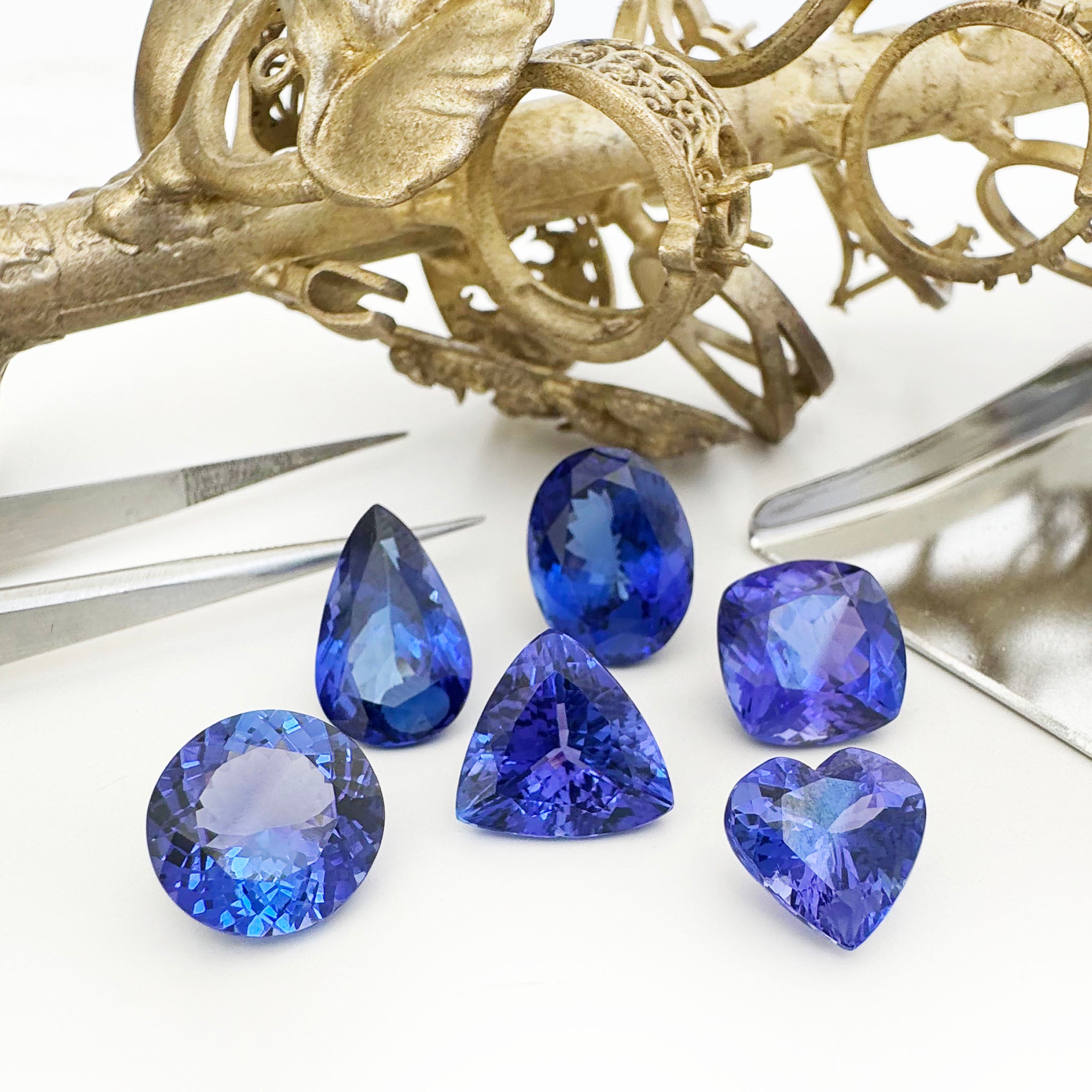 Loose Tanzanite Gemstones