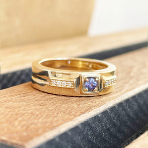 Tanzanite and Diamond Mens ring