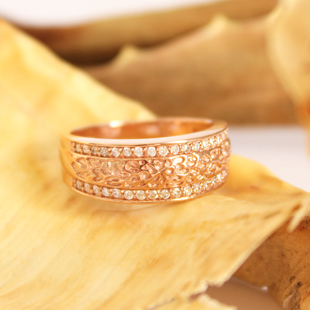 Animal Track With Diamond Border Rose Gold Ring