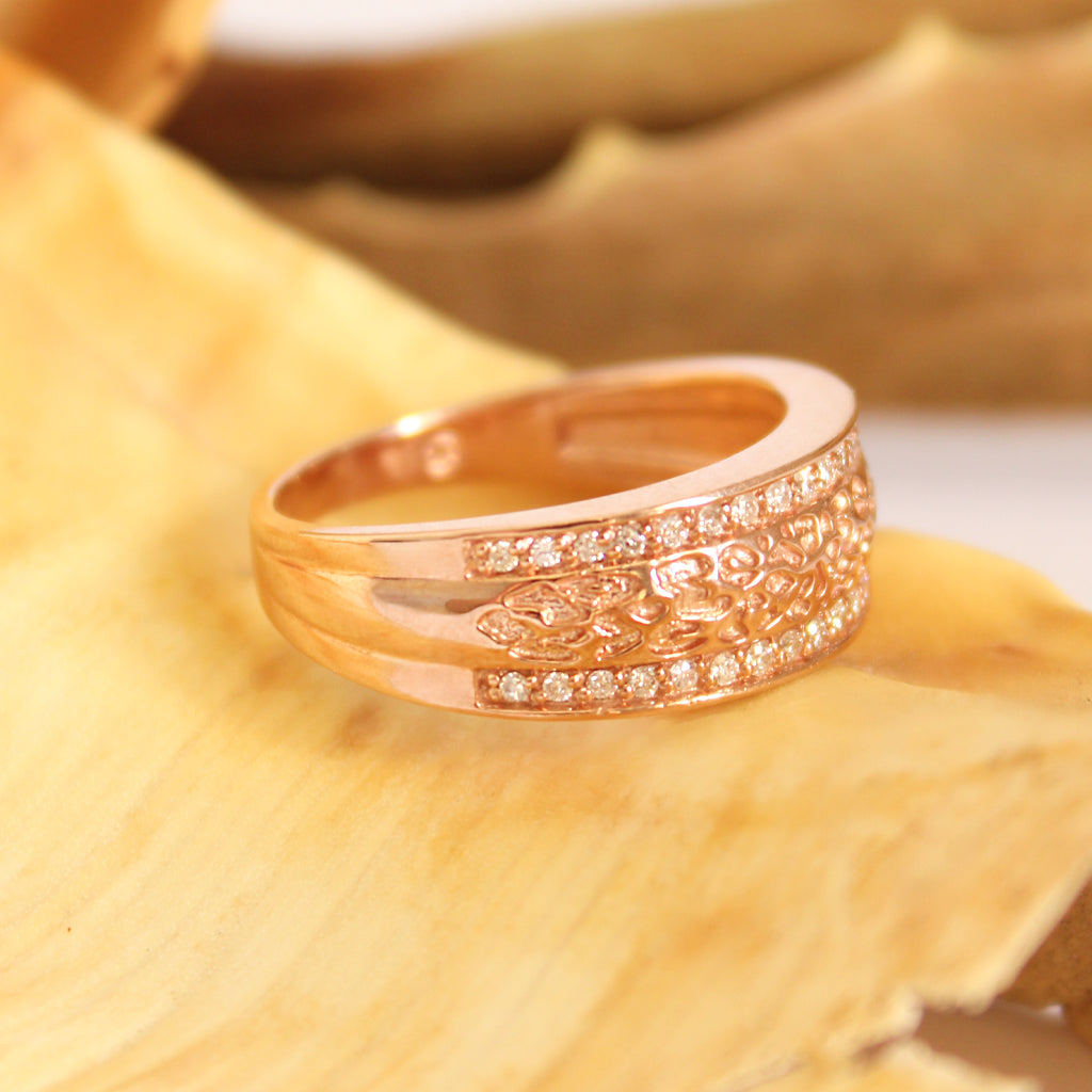 Animal Track With Diamond Border Rose Gold Ring