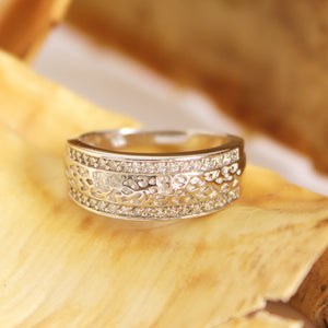 Animal Track With Diamond Border White Gold Ring