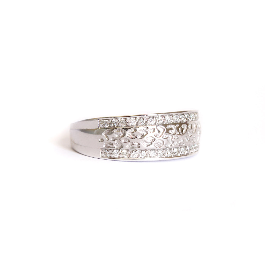 Animal Track With Diamond Border White Gold Ring