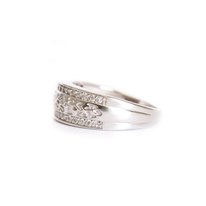 Animal Track With Diamond Border White Gold Ring