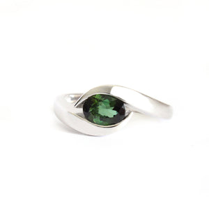 Curvaceous Split Band Oval Green Tourmaline White Gold Ring