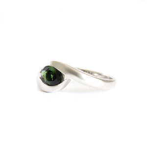 Curvaceous Split Band Oval Green Tourmaline White Gold Ring