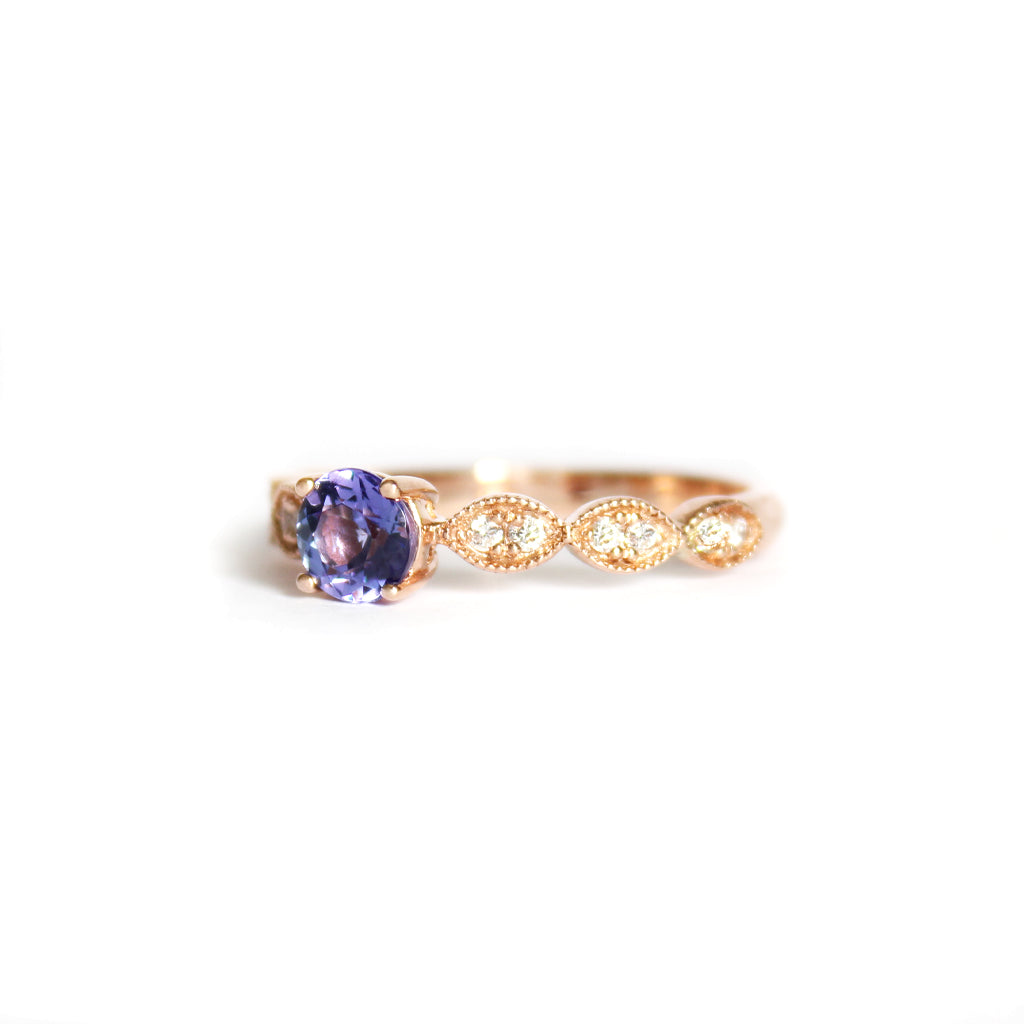 Delectable Double Diamond Filigree Crimped Band Round Cut Tanzanite Rose Gold Ring