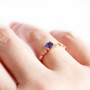 Delectable Double Diamond Filigree Crimped Band Round Cut Tanzanite Rose Gold Ring