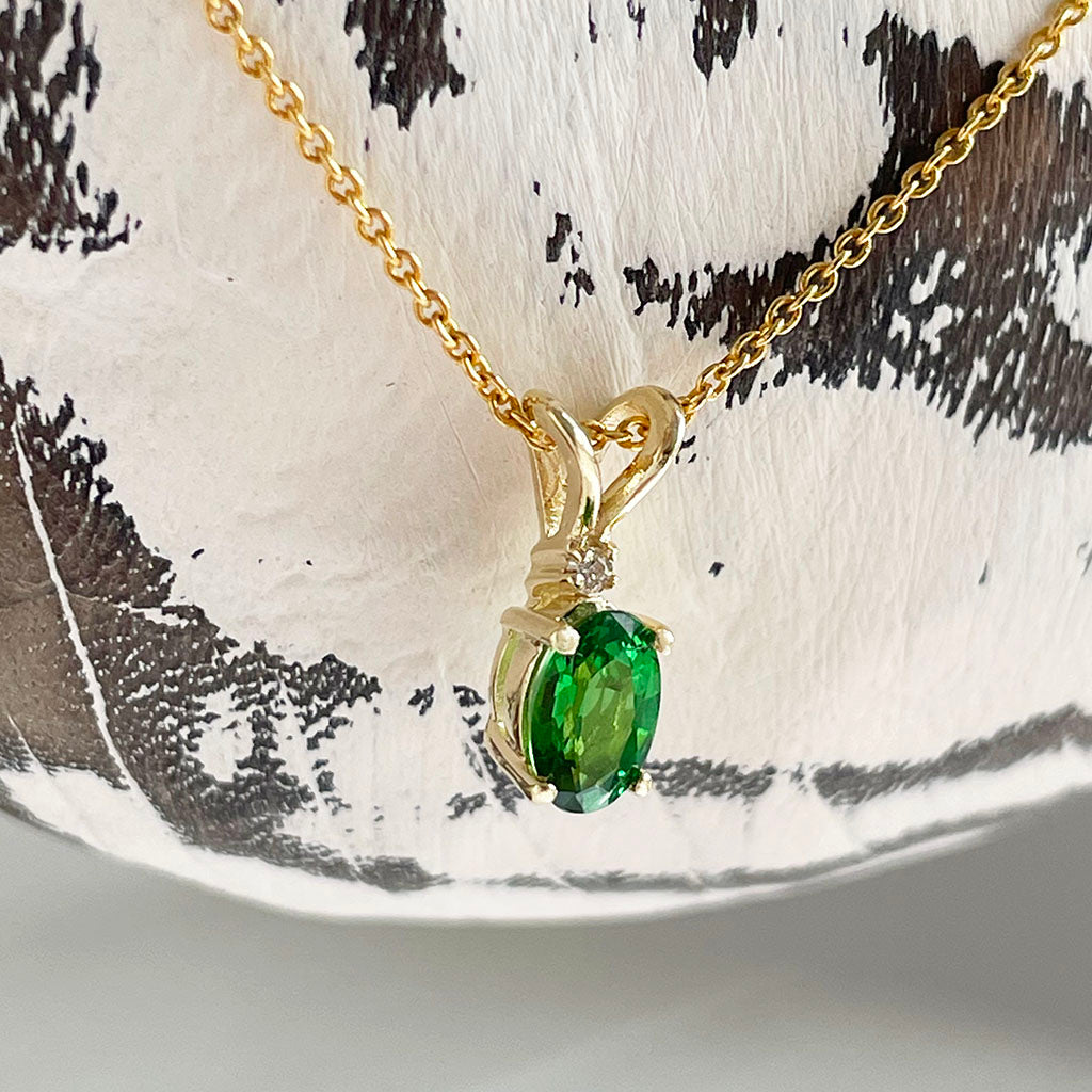 tsavorite and diamond pendant