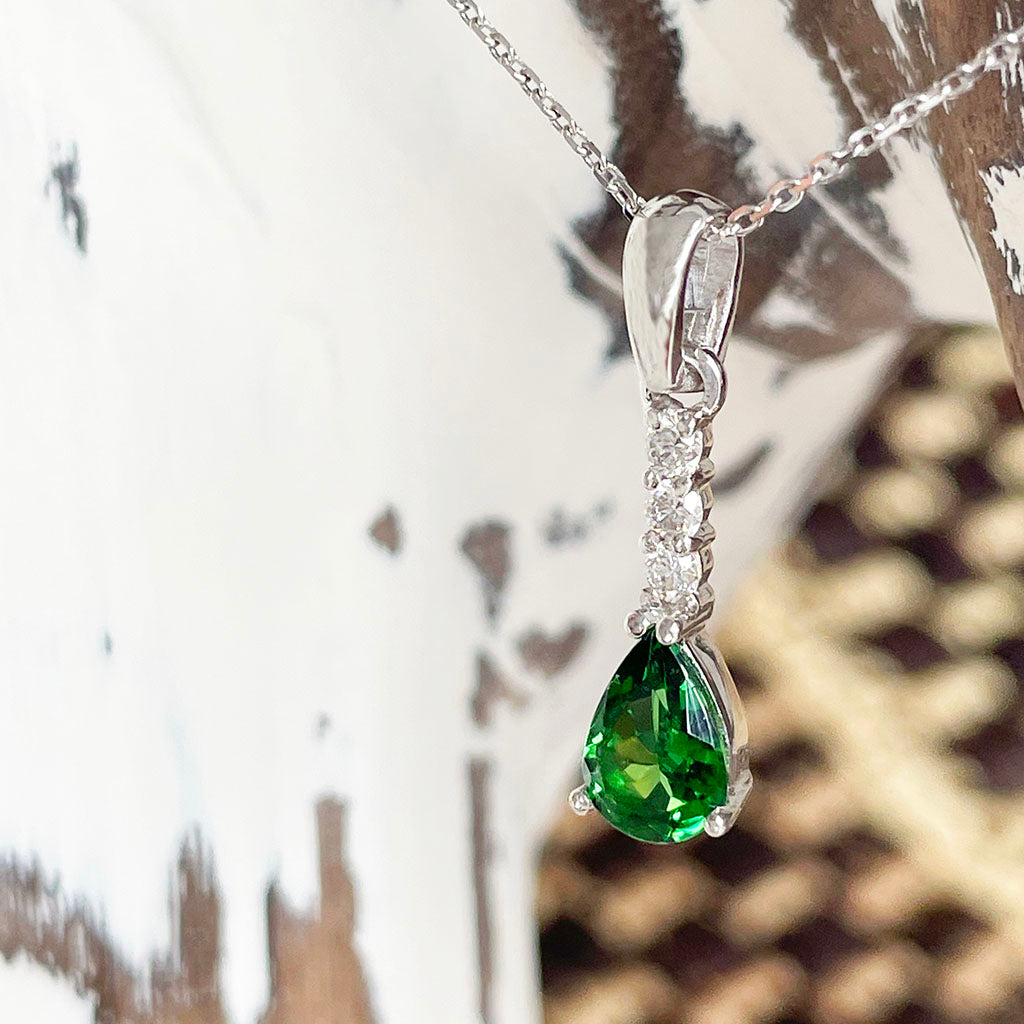 Diamond and tsavorite pendant