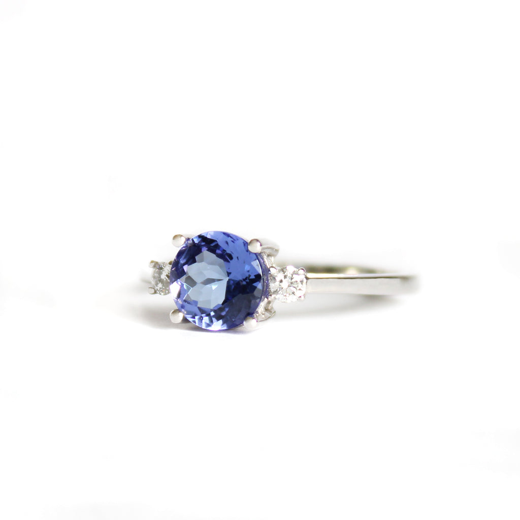 Elegant Round Cut Tanzanite with Perfect Accents Diamond Ring