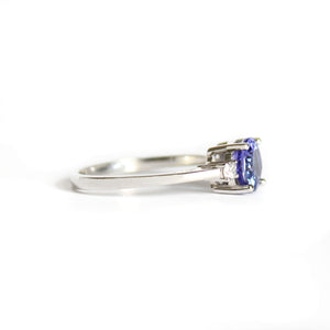 Elegant Round Cut Tanzanite with Perfect Accents Diamond Ring