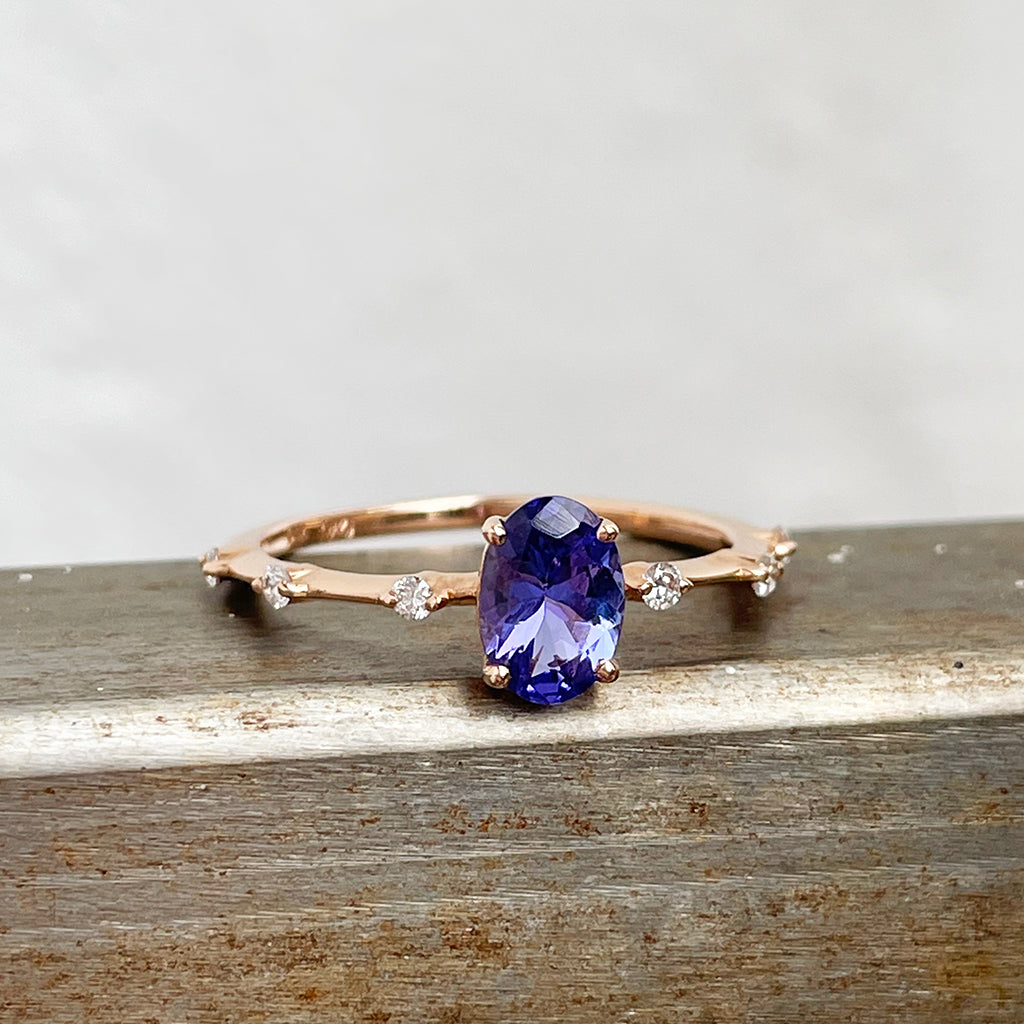 Tanzanite and diamond rose gold ring