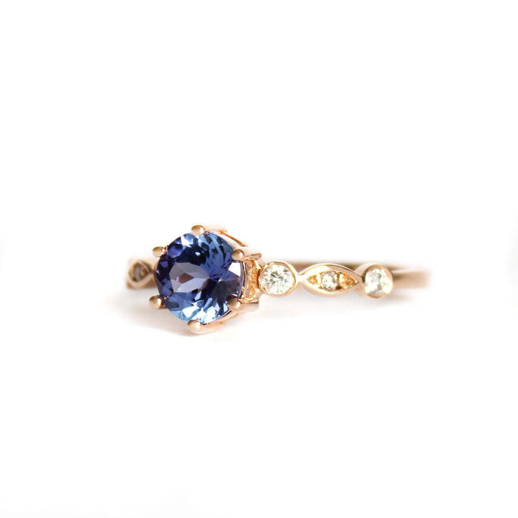 Ethereal Diamond Crimped Band Round Cut Tanzanite Rose Gold Ring