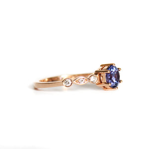 Ethereal Diamond Crimped Band Round Cut Tanzanite Rose Gold Ring