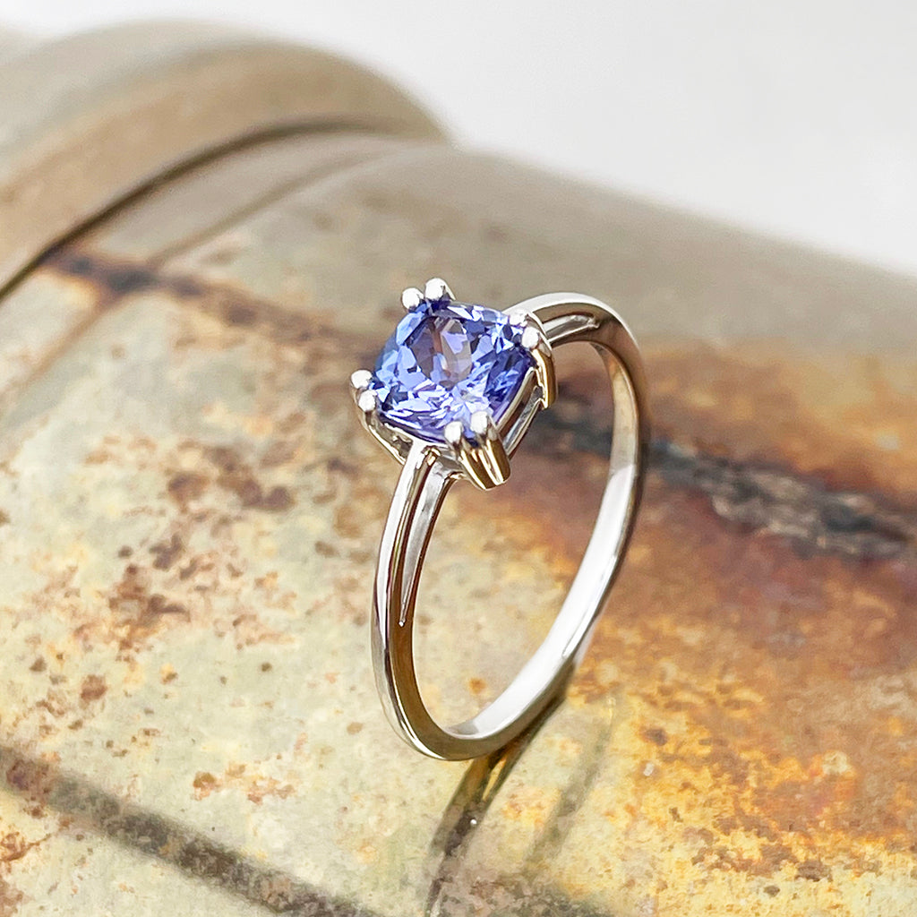 cushion cut tanzanite ring