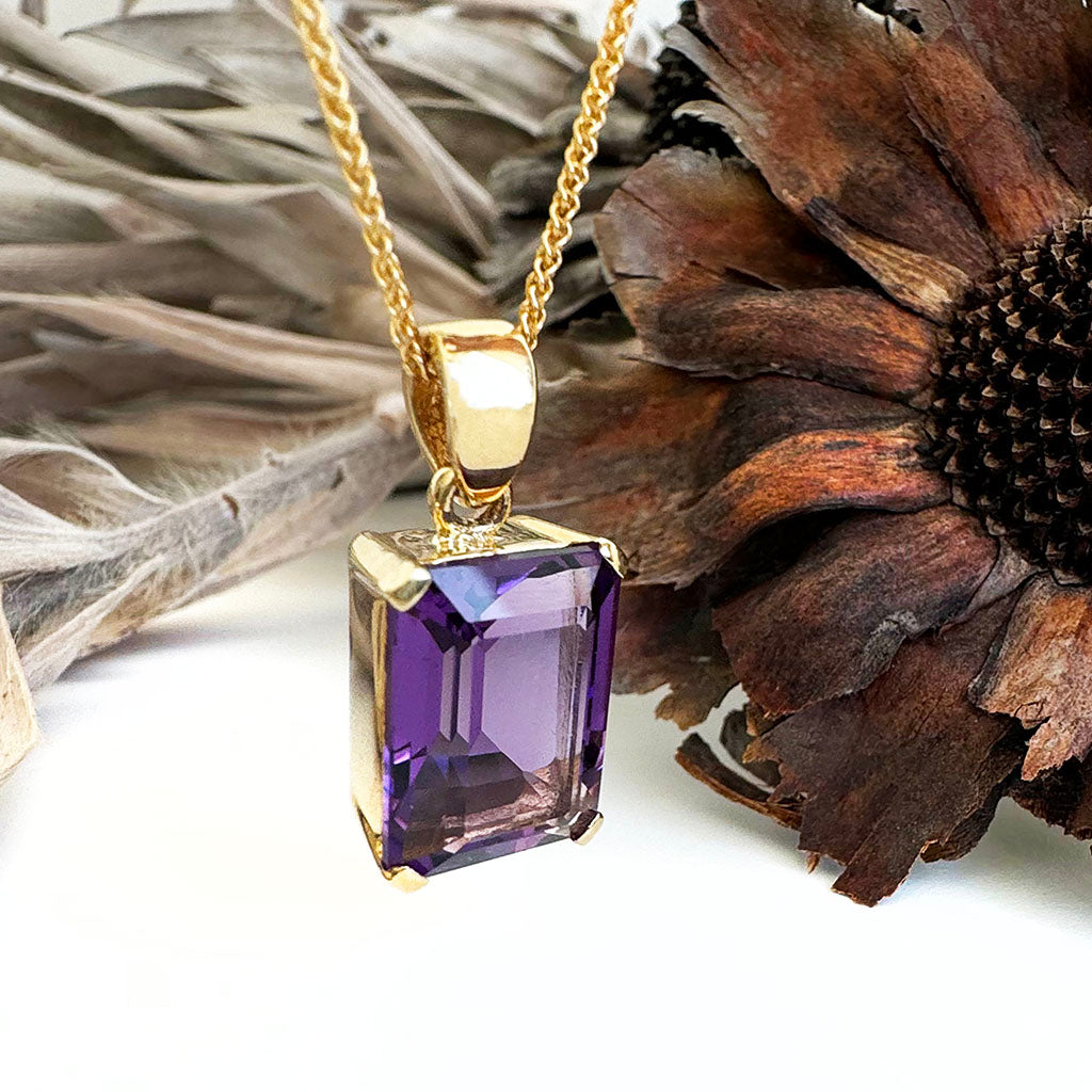 Solid Classic Emerald Cut Amethyst Yellow Gold Pendant