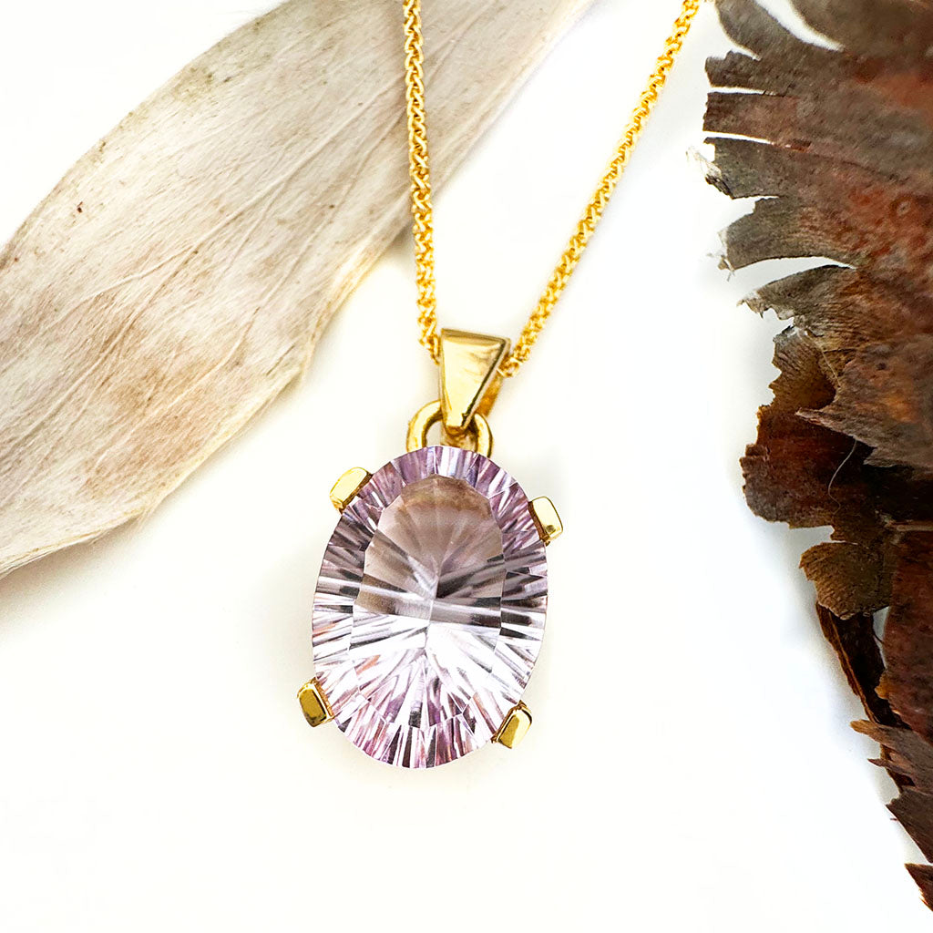 Striking Laser Cut Oval Pink Amethyst Yellow Gold Pendant