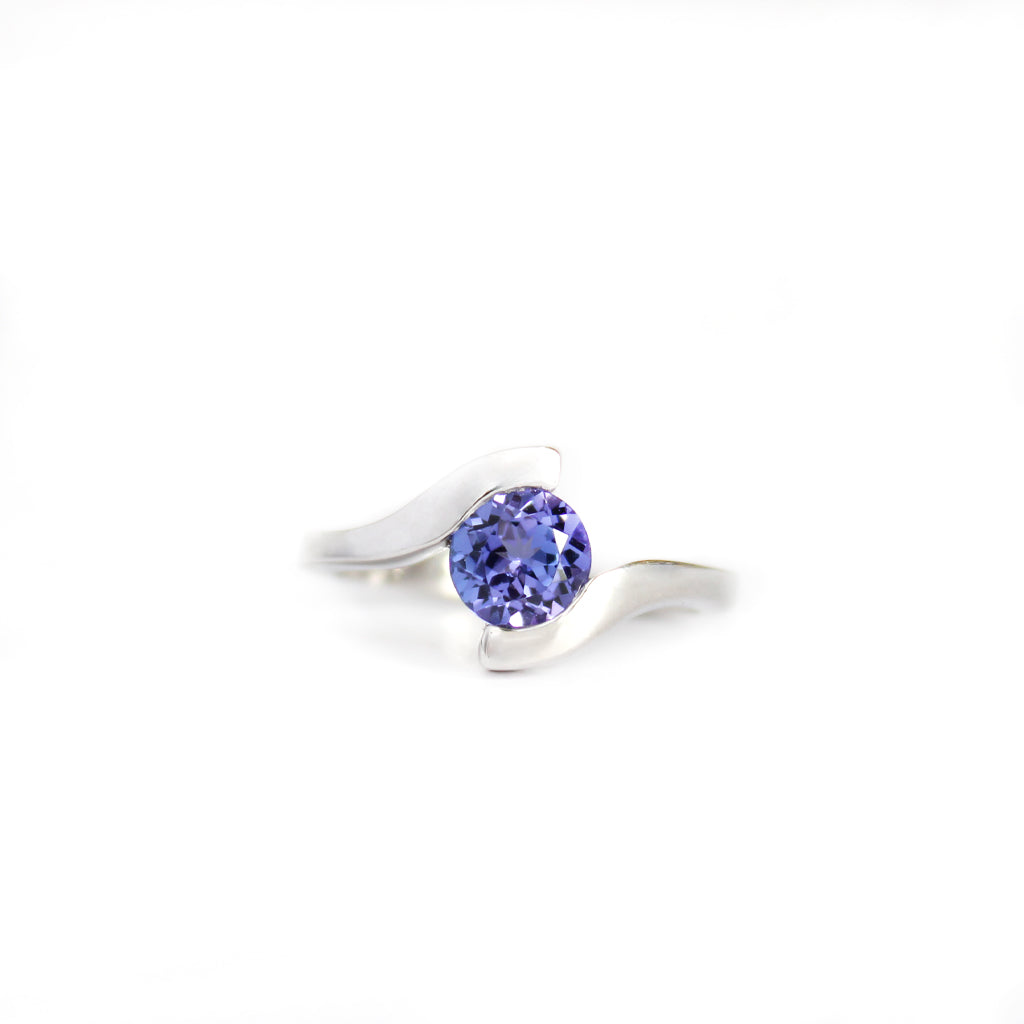 Molten Hot Round Cut White Gold Tanzanite Ring