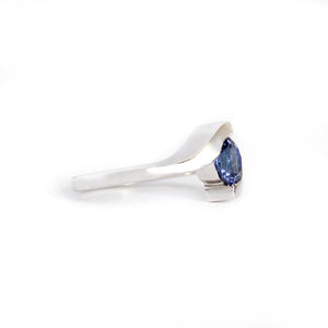 Molten Hot Round Cut White Gold Tanzanite Ring