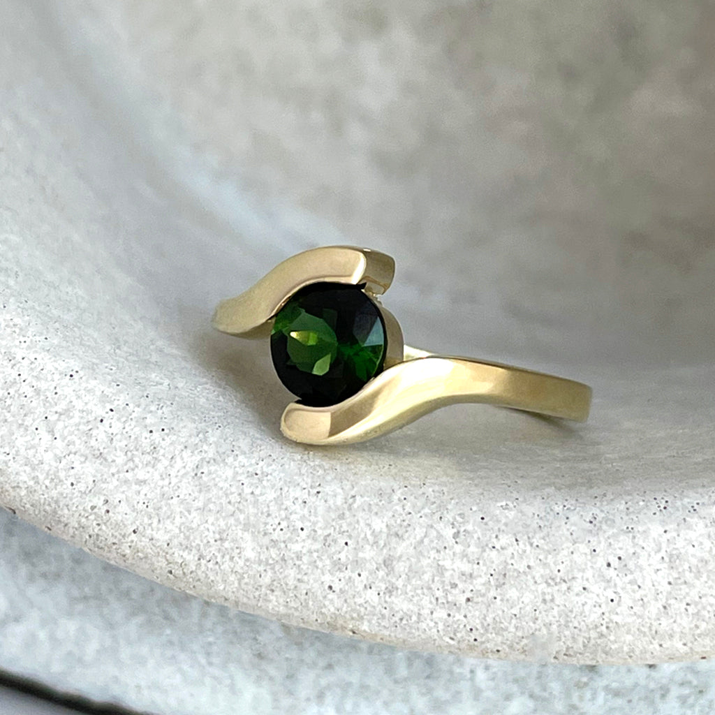 Molten Hot Round Cut Yellow Gold Green Tourmaline Ring