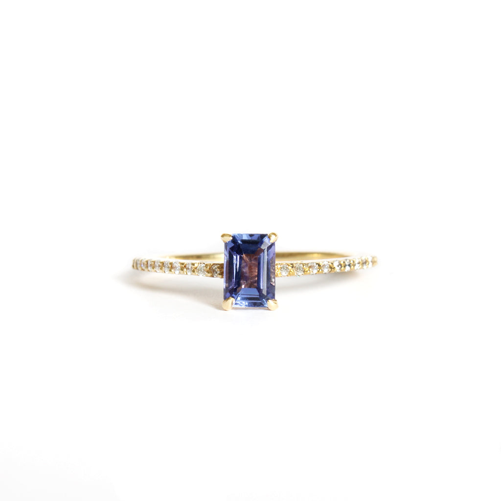 Must Have Octagonal Tanzanite Diamond Band Yellow Gold Ring