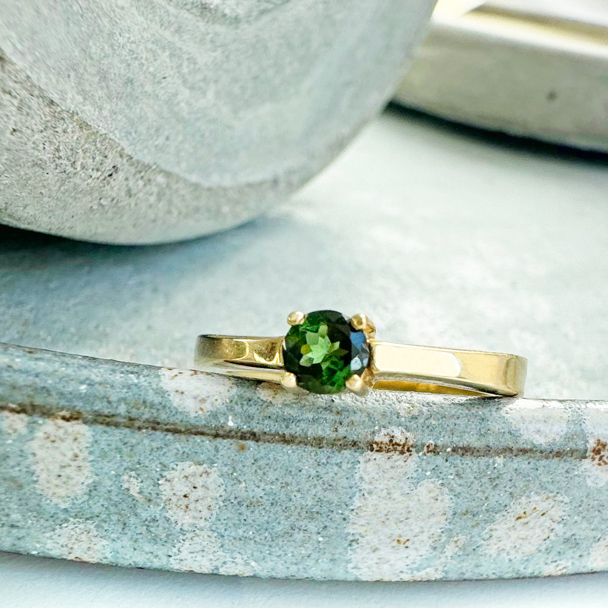 Solitaire Green Tourmaline Yellow Gold Ring