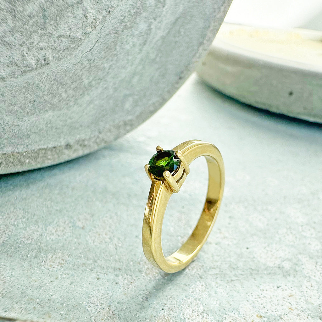 Solitaire Green Tourmaline Yellow Gold Ring