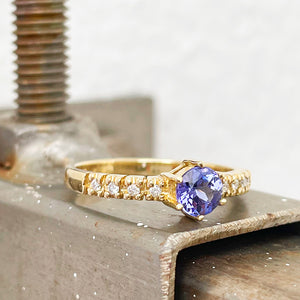 tanzanite and diamond band ring