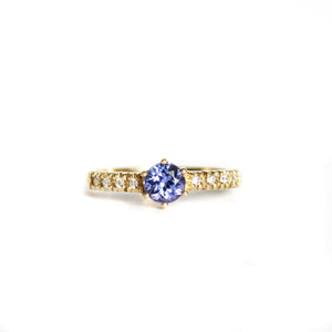 Stunning Solitaire Tanzanite with Diamond Shoulder Yellow Ring