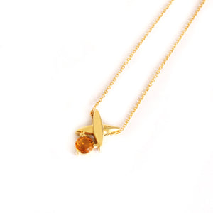 Yellow Gold Four Pointed Star Pendant with Round Cut Citrine