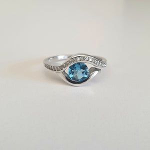 Round Cut Topaz and Pavé Diamond Ring