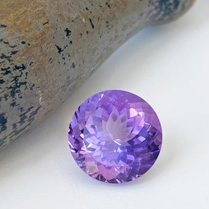 Amethyst - Purple Round Cut - 15.82ct