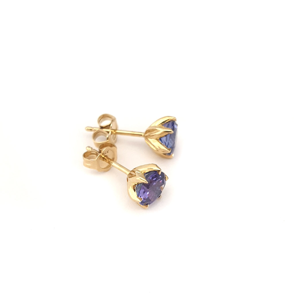 Elegant Floral Six Claw Round Cut Tanzanite Yellow Gold Studs