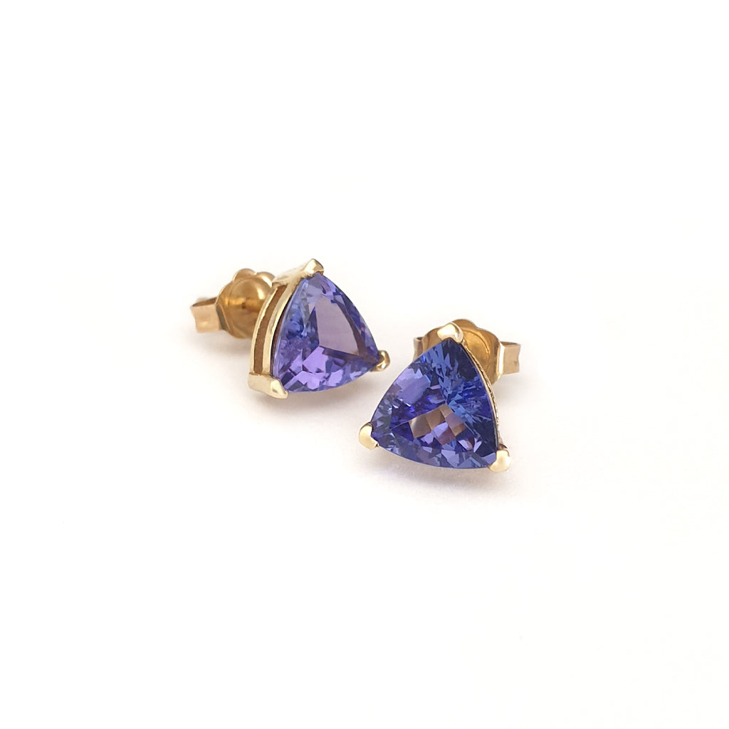 Classic Trilliant Cut Tanzanite Yellow Gold Claw Studs