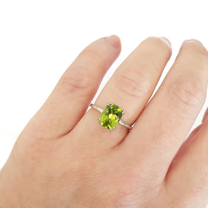 Silver Double Claw Peridot Cushion Cut Ring