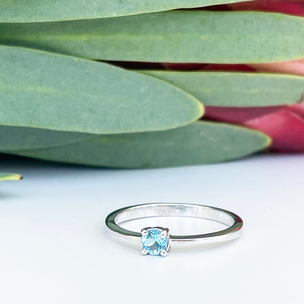 Silver Petite Solitaire Blue Topaz Ring