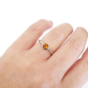 Silver Solitaire Round Tube Set Citrine Ring