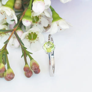 Silver Solitaire Six Claw Peridot Ring