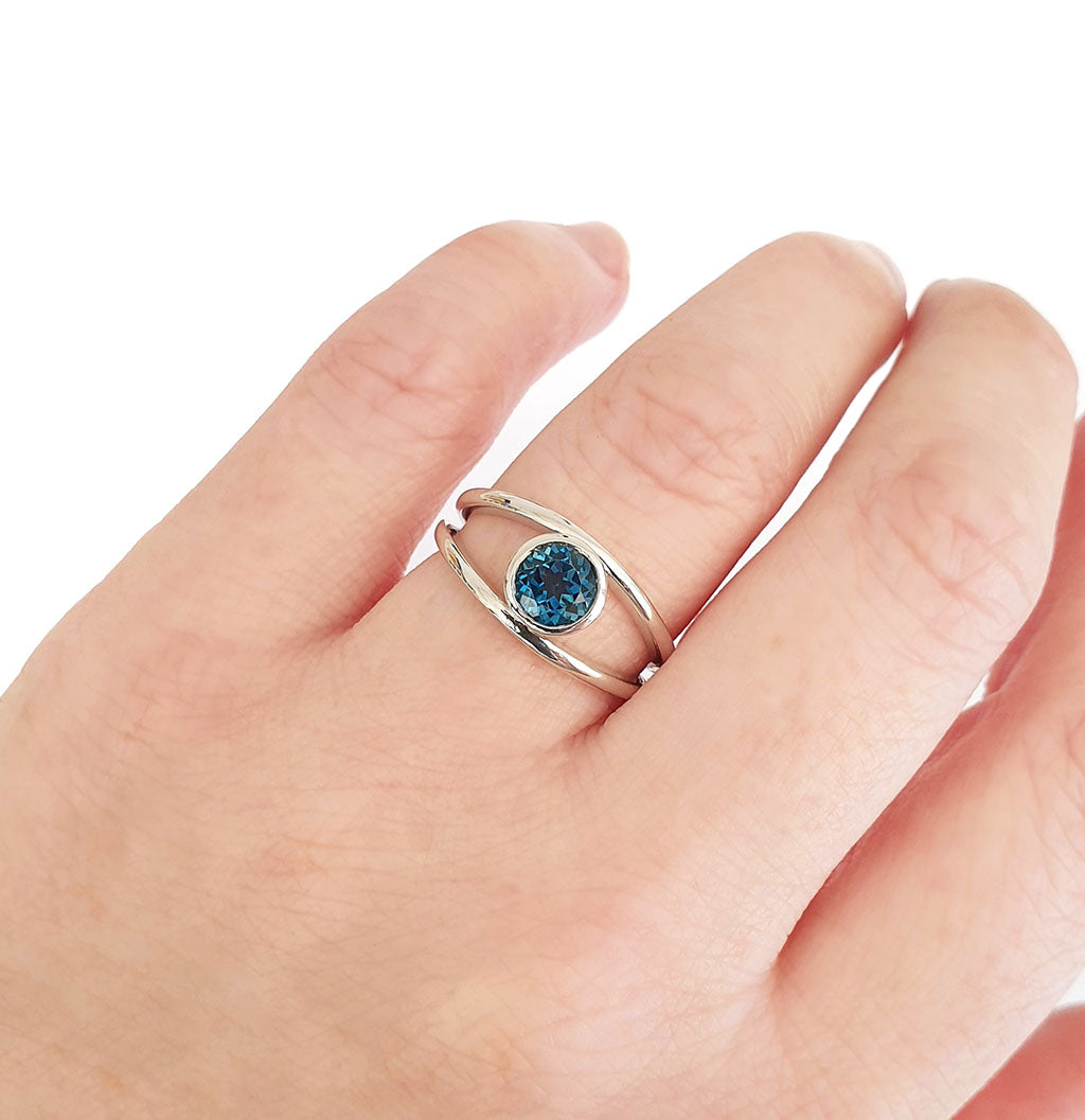 Silver Split Shank London Blue Round Bezel Set Ring