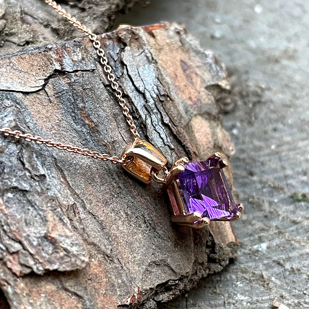 Amethyst and hot sale gold necklace